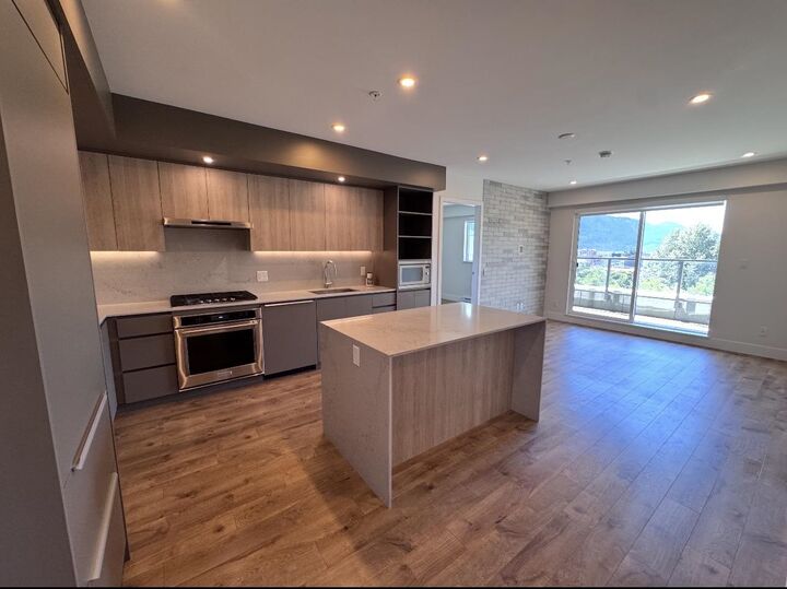 Property Photo:  38362 Buckley Avenue 725  BC V8B 0J8 