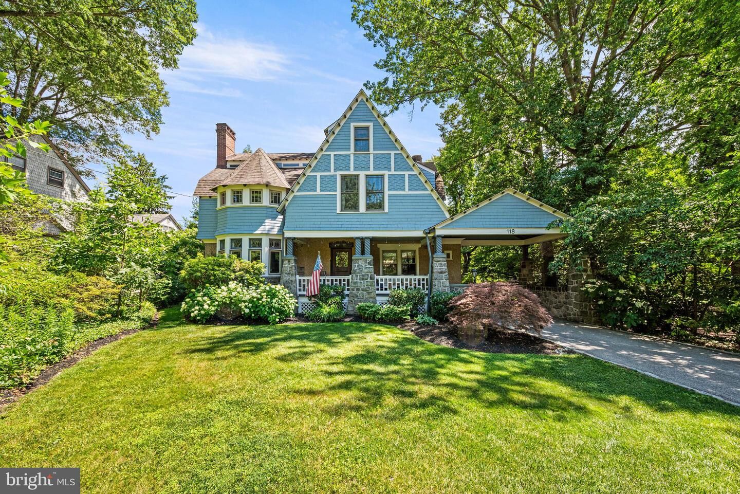 Property Photo: 118 Walnut Avenue PA 19087