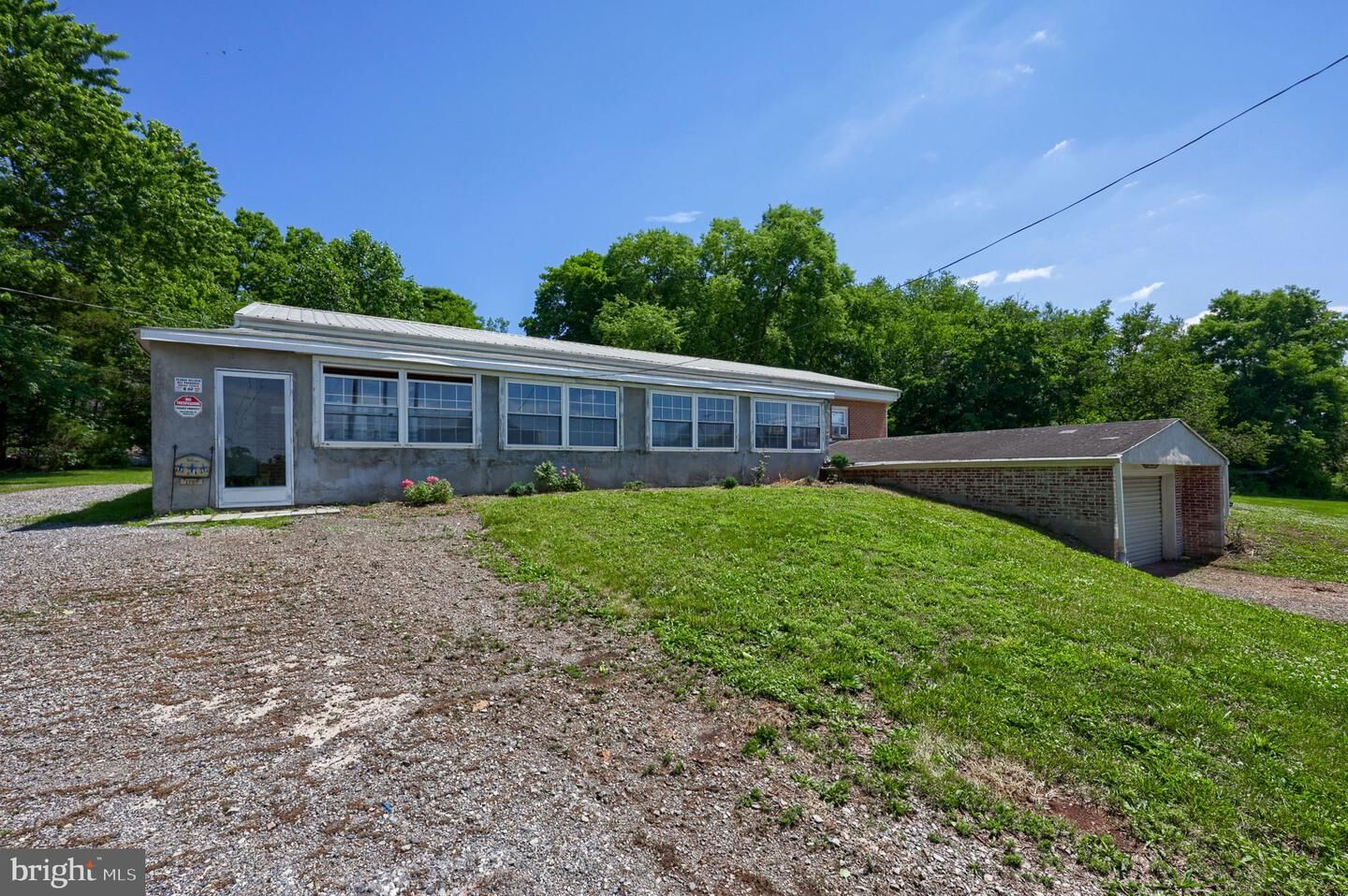 Property Photo:  1789 Roosevelt Avenue  PA 17408 