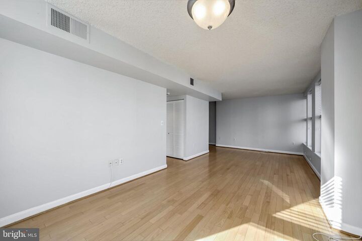 Property Photo:  601 Pennsylvania Avenue NW 910  DC 20004 