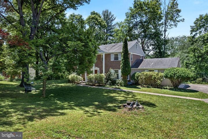 Property Photo:  718 Darby Paoli Road  PA 19073 