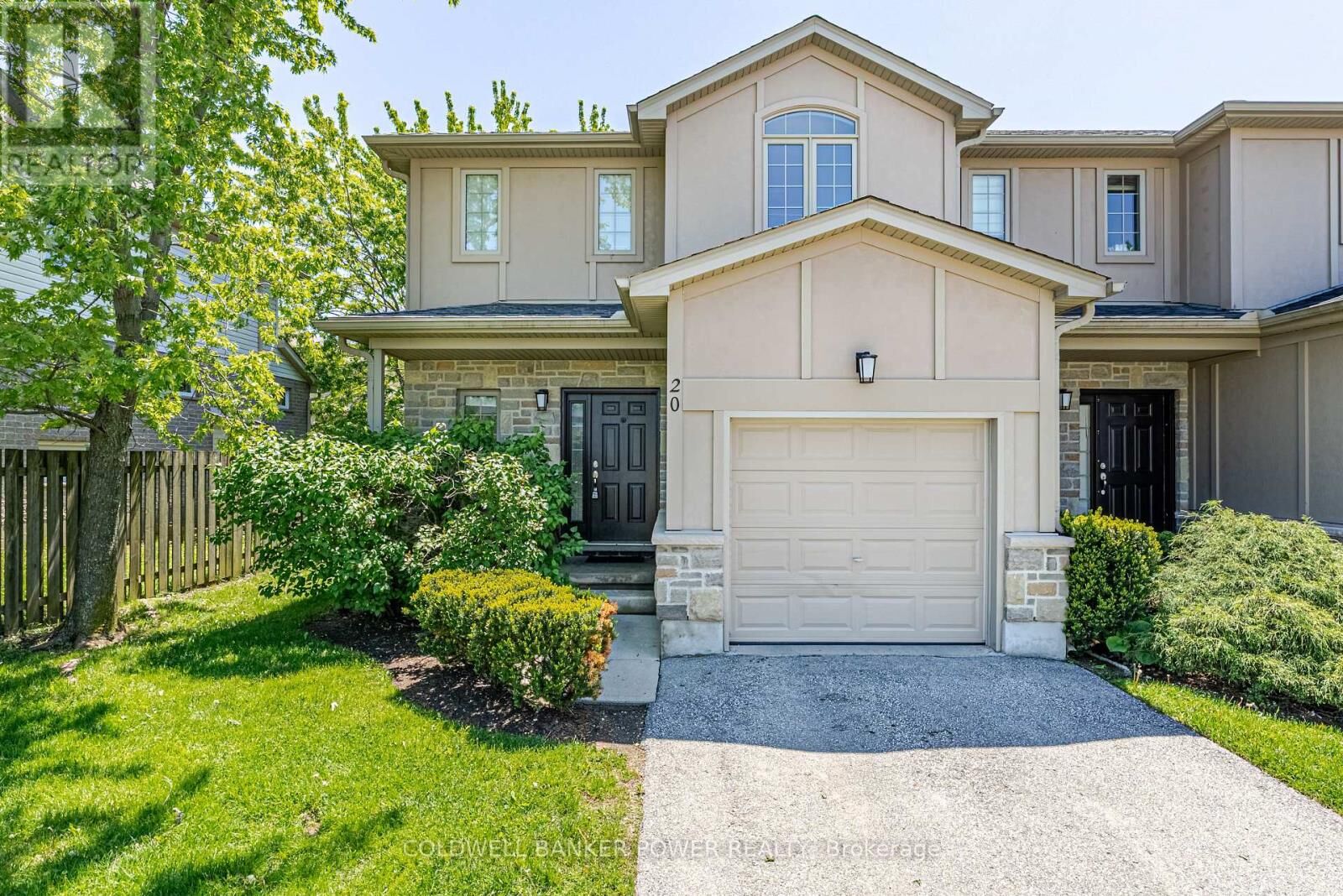 Property Photo: 2089 Beaverbrook Avenue 20 ON N6H 0A9