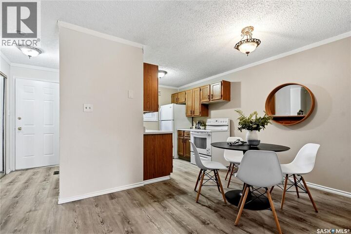 Property Photo:  1104 145 Sandy Court  SK S7K 6P7 