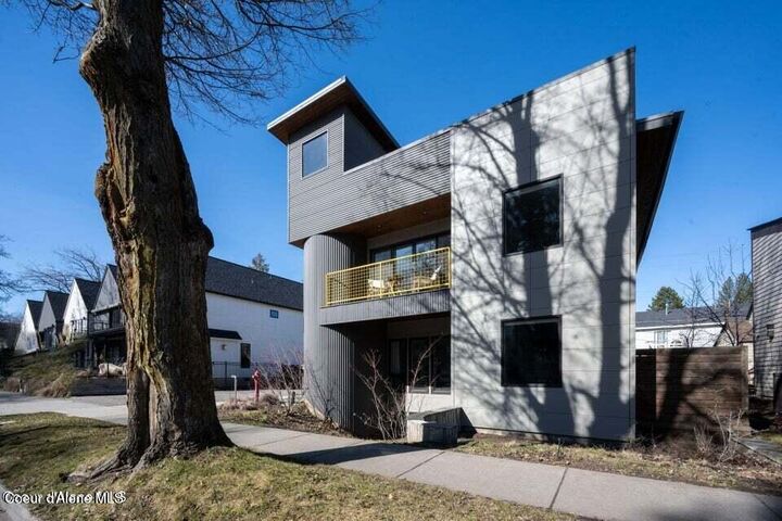 Property Photo:  915 E Sherman Ave C  ID 83814 