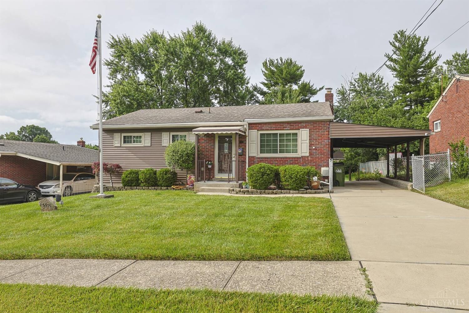 Property Photo:  5375 Pembina Drive  OH 45238 