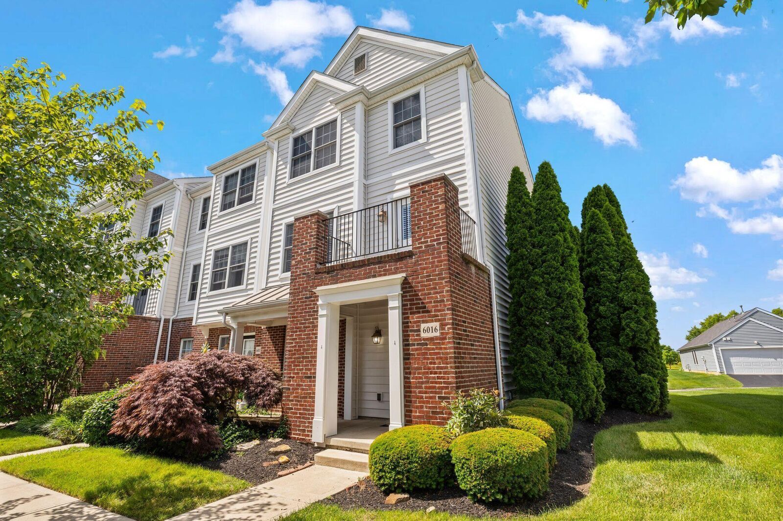 Property Photo:  6016 Turnwood Drive  OH 43081 