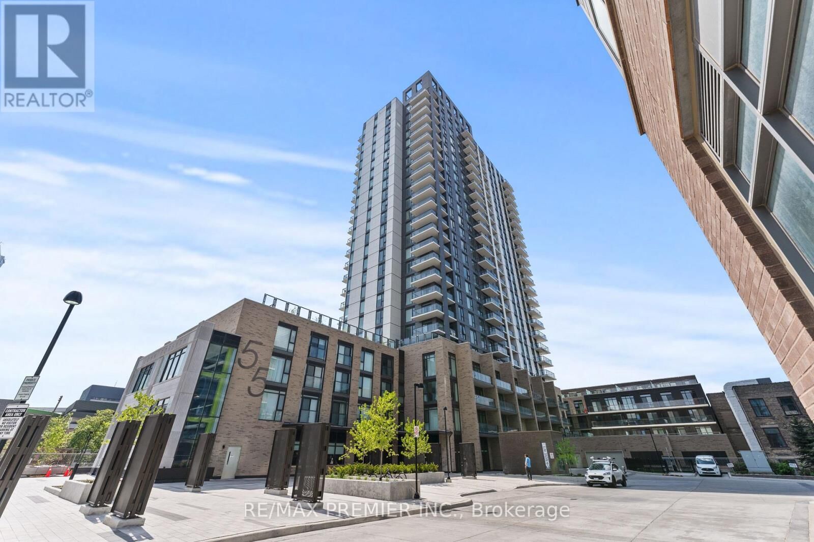Property Photo:  55 Duke Street West 310  ON N2H 0C9 