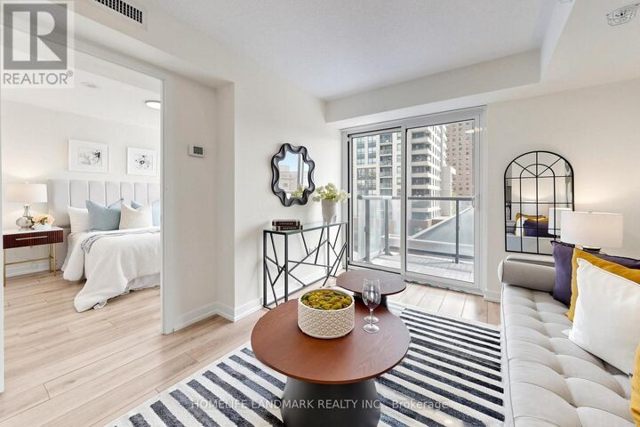 Property Photo:  1420 Dupont Street 603  ON M6H 0C2 