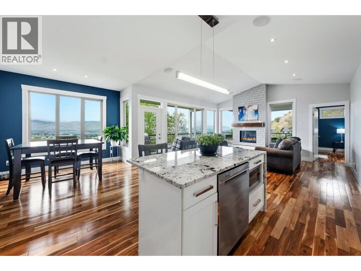 989 Mt Ida Lane — photo 1