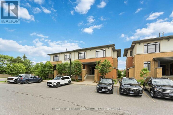 Property Photo: 22 Bergeron Private ON K1C 0C2