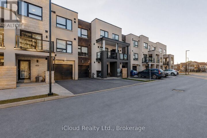Property Photo:  3189 Bastedo Common 69  ON L7M 0H4 