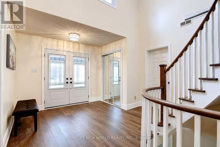 Property Photo: 3368 Cider Mill Place Upper ON L5L 3H6