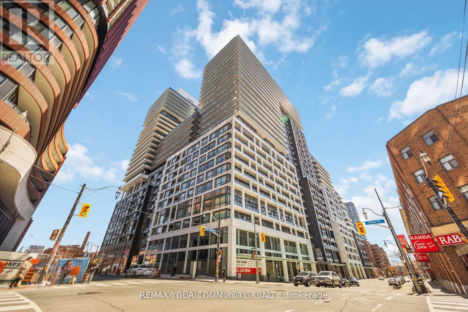 Property Photo:  70 Princess Street 709  ON M5A 0X6 