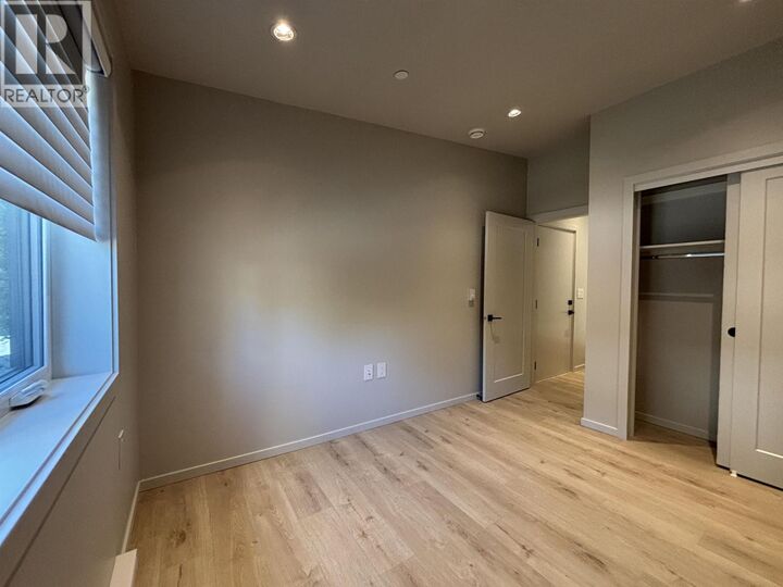 Property Photo:  4456 West 6th Avenue  BC V6R 1V3 