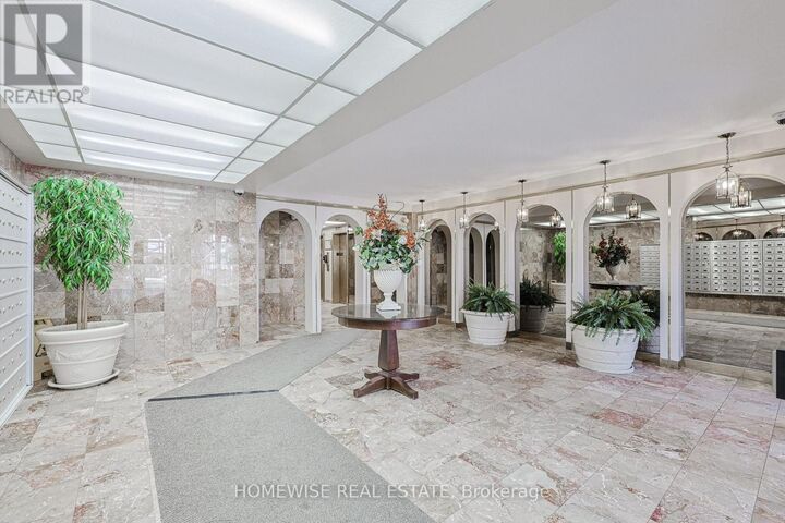 Property Photo:  485 Kingston Road 411  ON M4L 1V6 