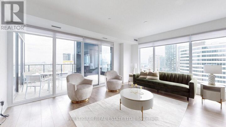 Property Photo:  20 Edward Street Ph02  ON M5G 0C5 