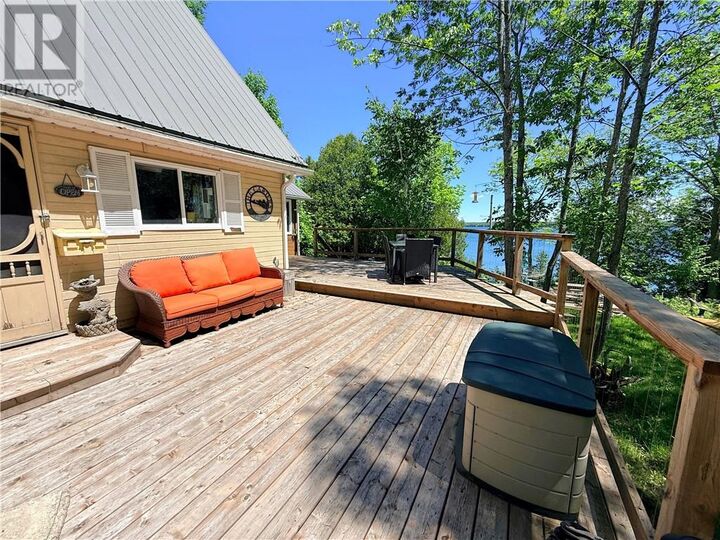 Property Photo:  136A Zulich Drive  ON P0P 1J0 
