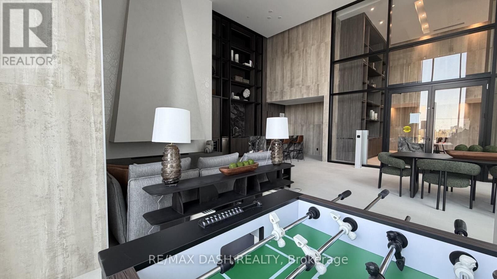 Property Photo: 10 Flavelle Trail 506 ON L4L 1V8