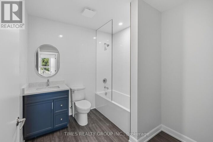 Property Photo:  369 Hunter Street West 104  ON K9H 2M5 