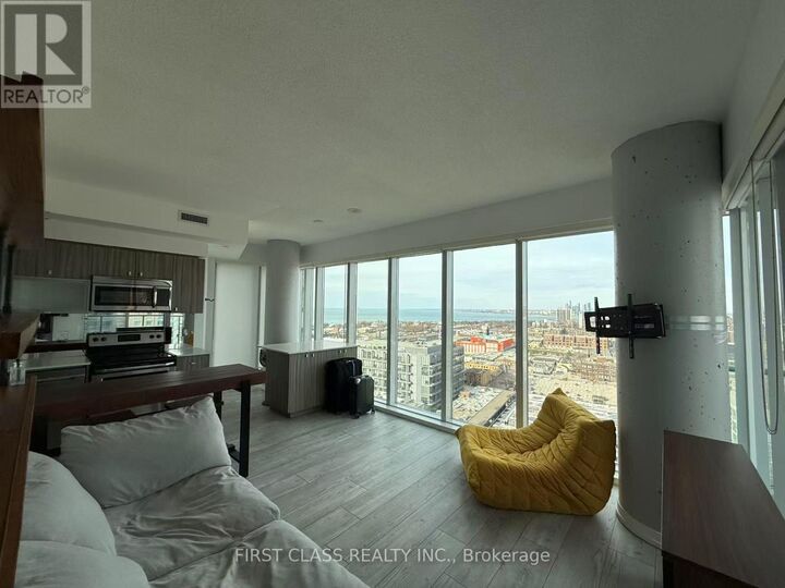 Property Photo:  150 East Liberty Street 2111  ON M6K 3R5 