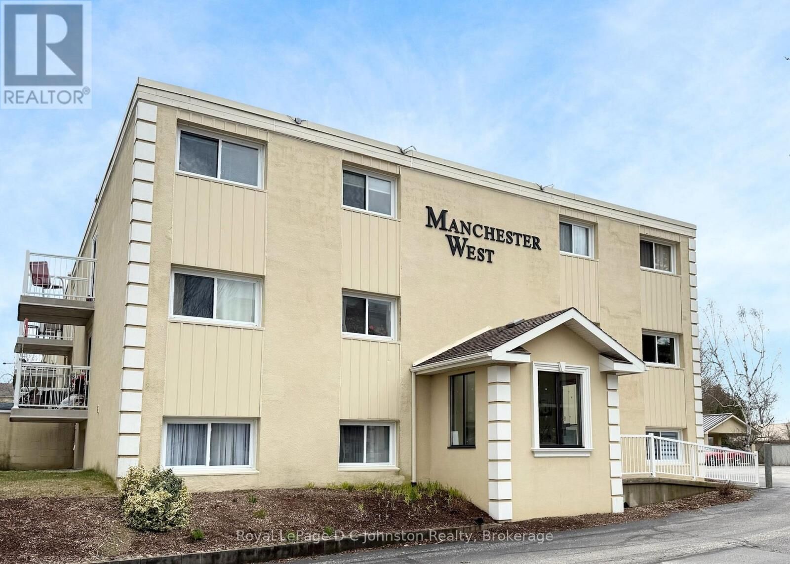 Property Photo:  229 Adelaide Street 209  ON N0H 2L0 
