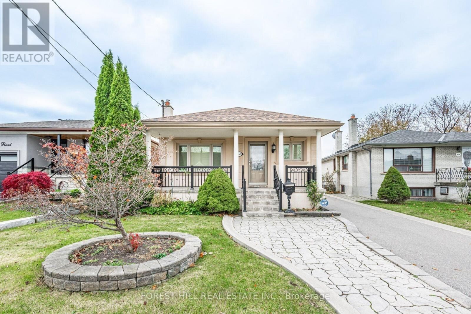 Property Photo:  159 Spalding Road  ON M3K 1K3 