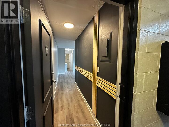 Property Photo: 89 Sheldon Avenue 17 ON N7L 3M8