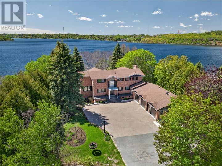 867 Admiral Drive — photo 1