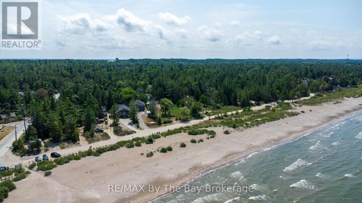 Property Photo: 54 Homewood Avenue ON L9Z 2M2