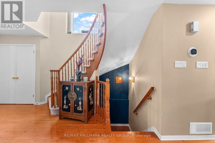 Property Photo:  2250 Silverado Crescent  ON K4A 4V1 