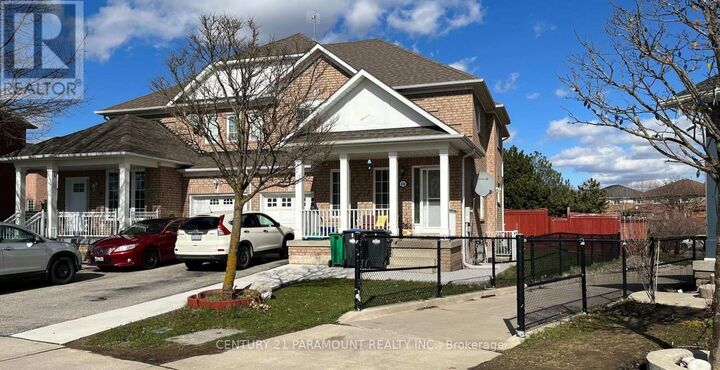 Property Photo: 34 Jewel Crescent ON L6R 2P5