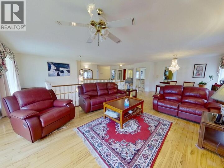Property Photo: 856 Rolph Street BC V2J 3M1