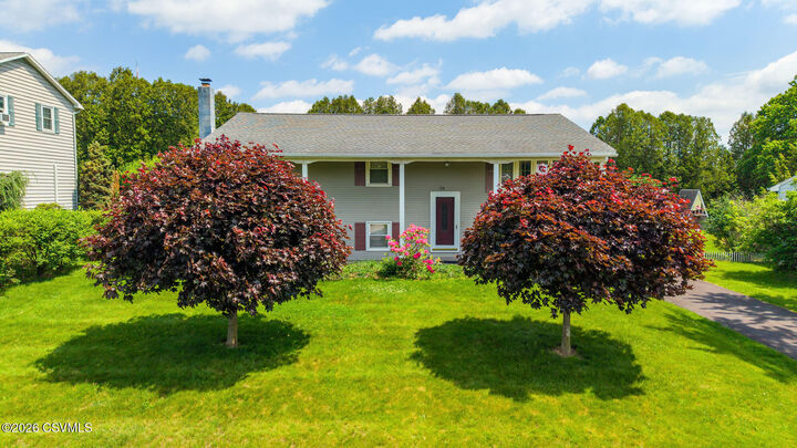 Property Photo:  12 Smokehouse Lane  PA 17876 