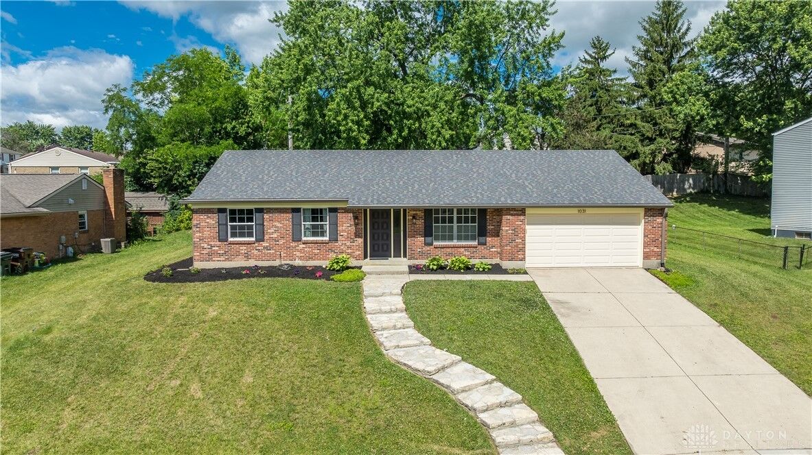 Property Photo:  1031 Crestwood Hills Drive  OH 45377 