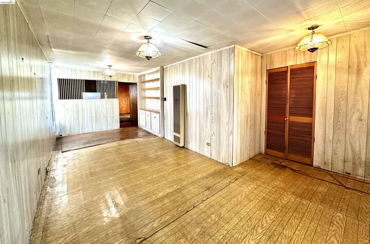 Property Photo: 1607 Felton St CA 94134