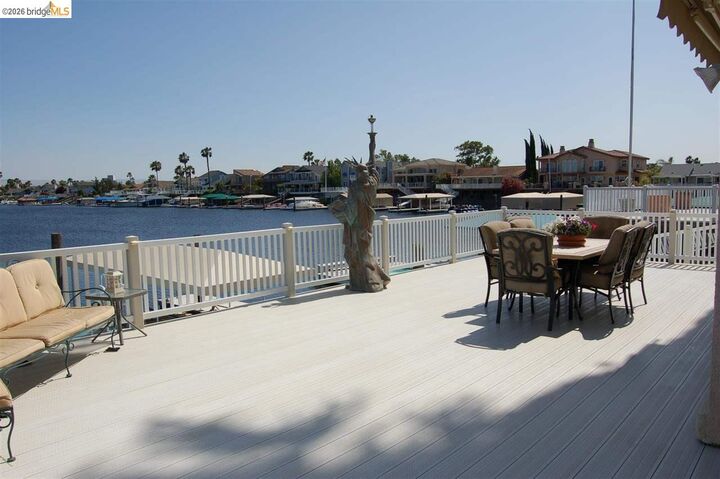 Property Photo:  5450 Beaver Ln  CA 94505 