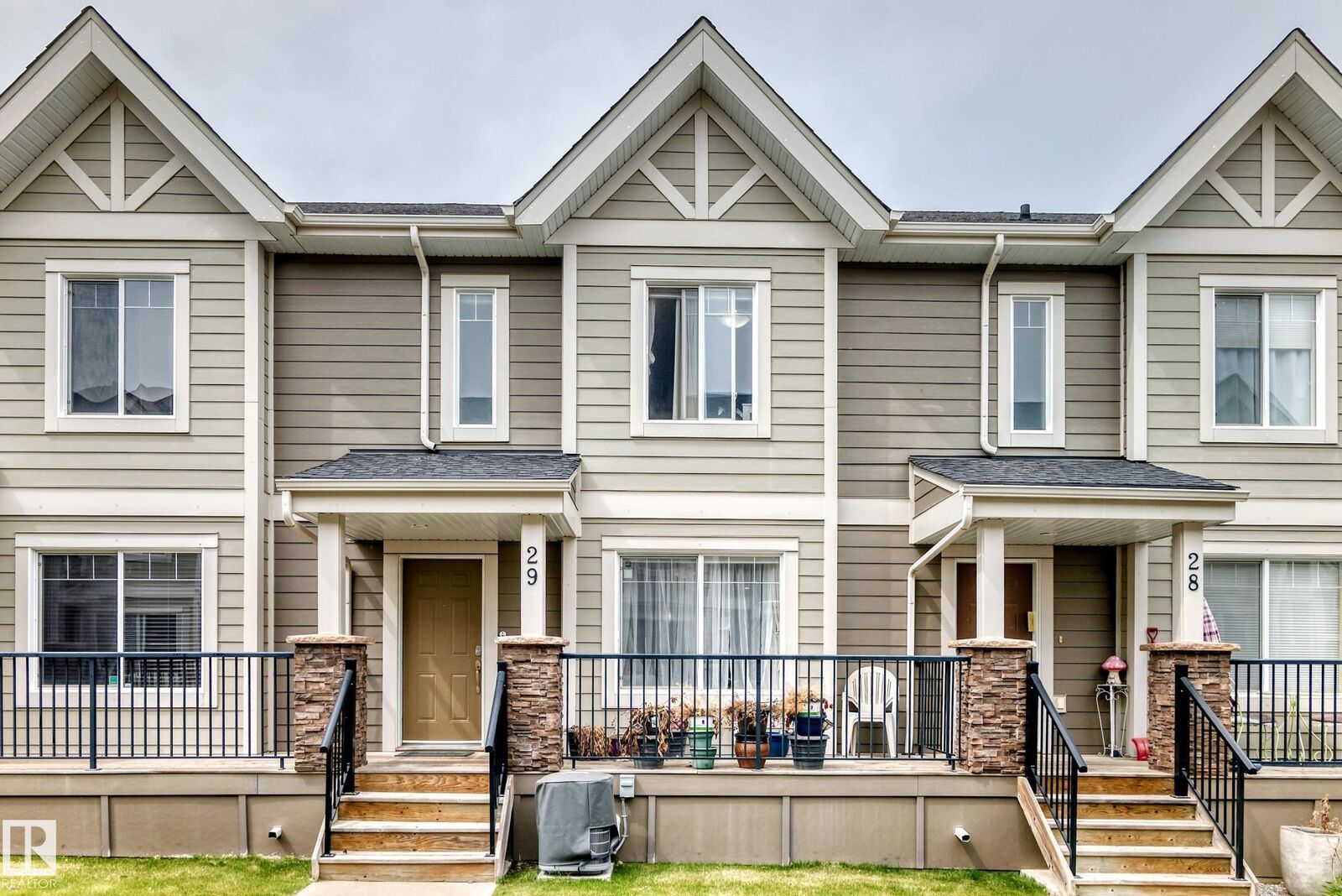 Property Photo:  1150 Windermere Way NW 29  AB T6W 2B6 