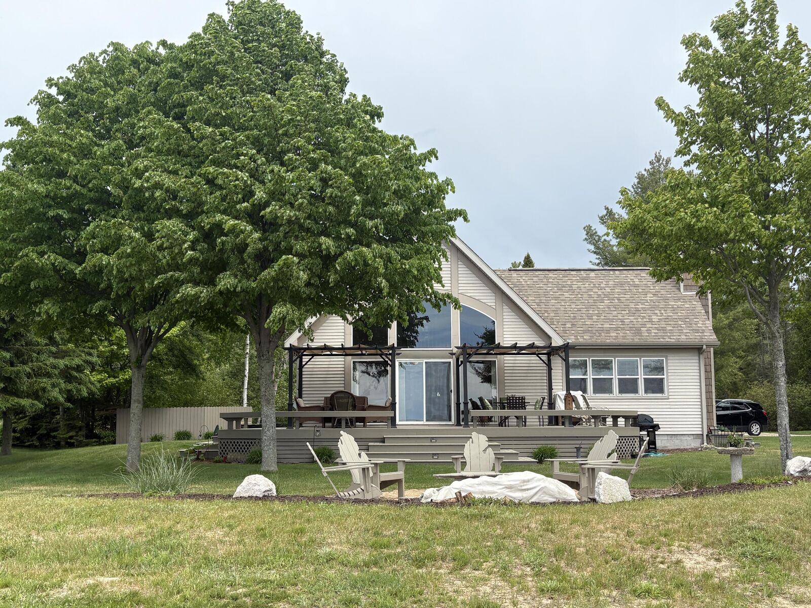 Property Photo:  W12417 W Beach Rd  MI 49762 