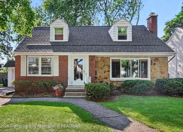 Property Photo:  531 Durand Street  MI 48823 