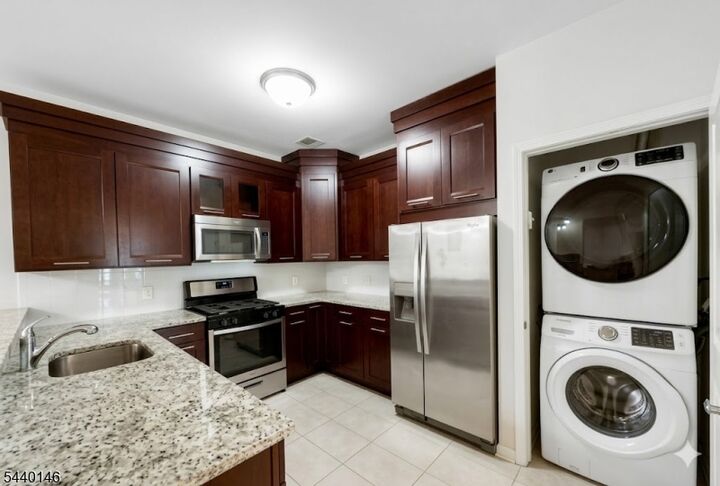 Property Photo: 102 E Elizabeth Ave 412 NJ 07036