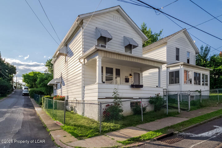 Property Photo: 485 S Grant Street PA 18702