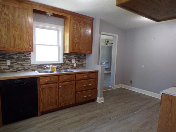 Property Photo: 1208 Olive Street KS 66048
