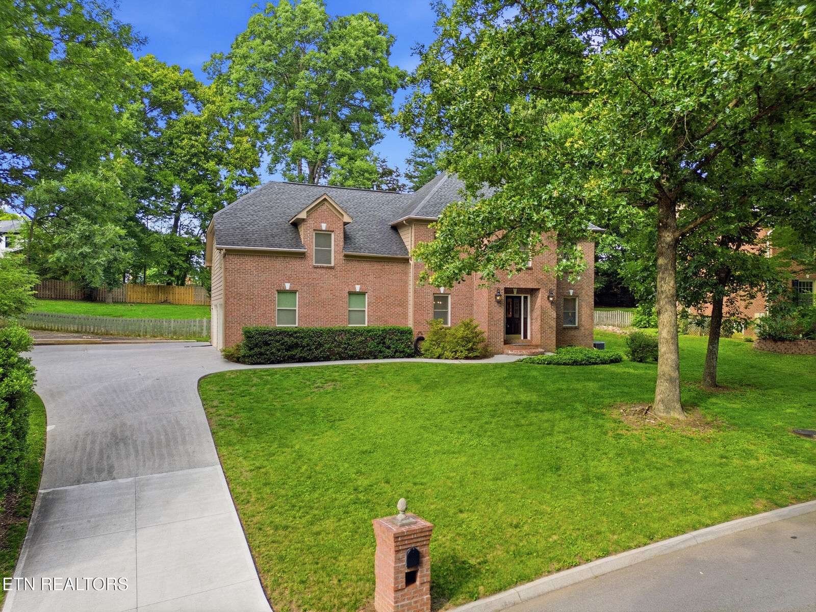 Property Photo:  410 Mapletree Drive  TN 37934 