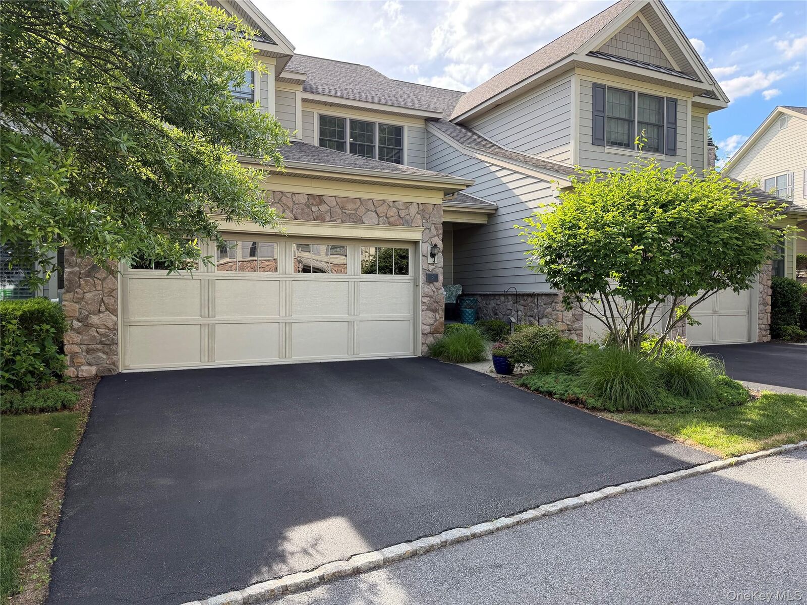 Property Photo:  3 Langeloth Drive  NY 10567 