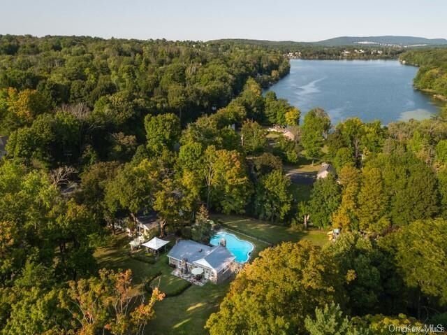 Property Photo:  651 Lakes Road  NY 10950 