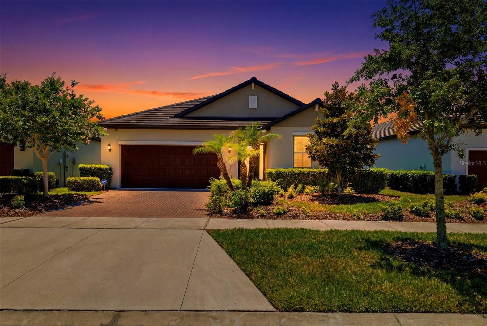 Property Photo: 31700 Cannon Rush Drive FL 33576