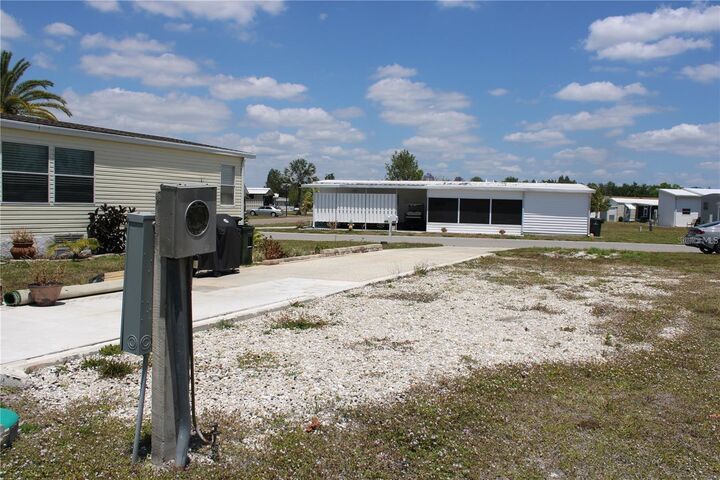 Property Photo: 5150 Palena Boulevard 294 FL 34287