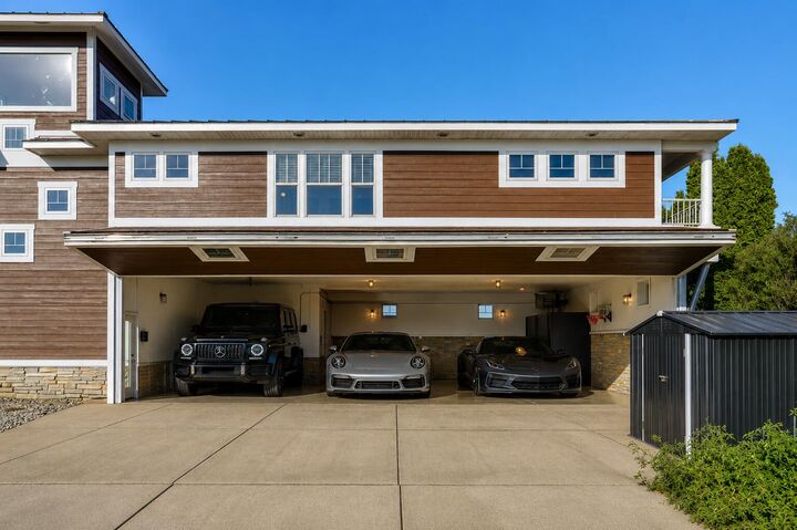 Property Photo: 2520 Air Park Drive MI 49464