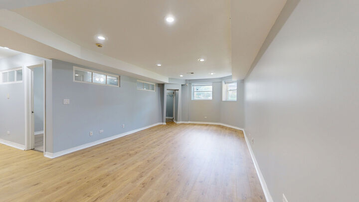 Property Photo:  1228 W Glenlake Avenue G  IL 60660 