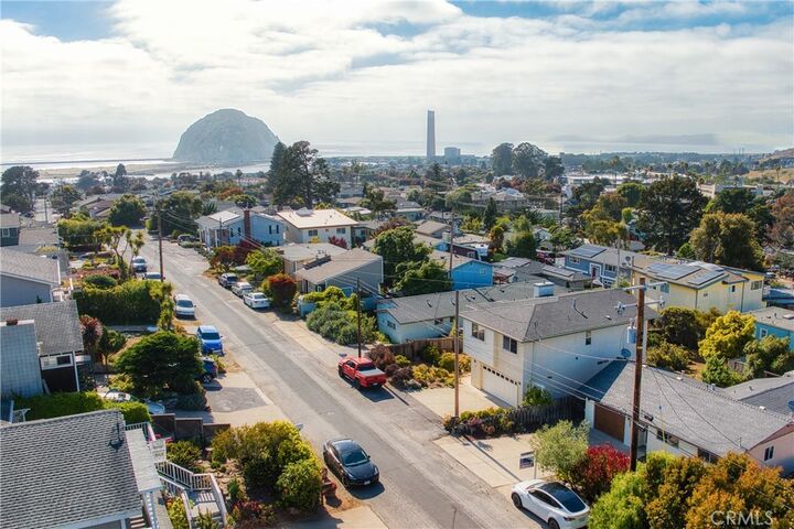 Property Photo:  929 Marina  CA 93442 